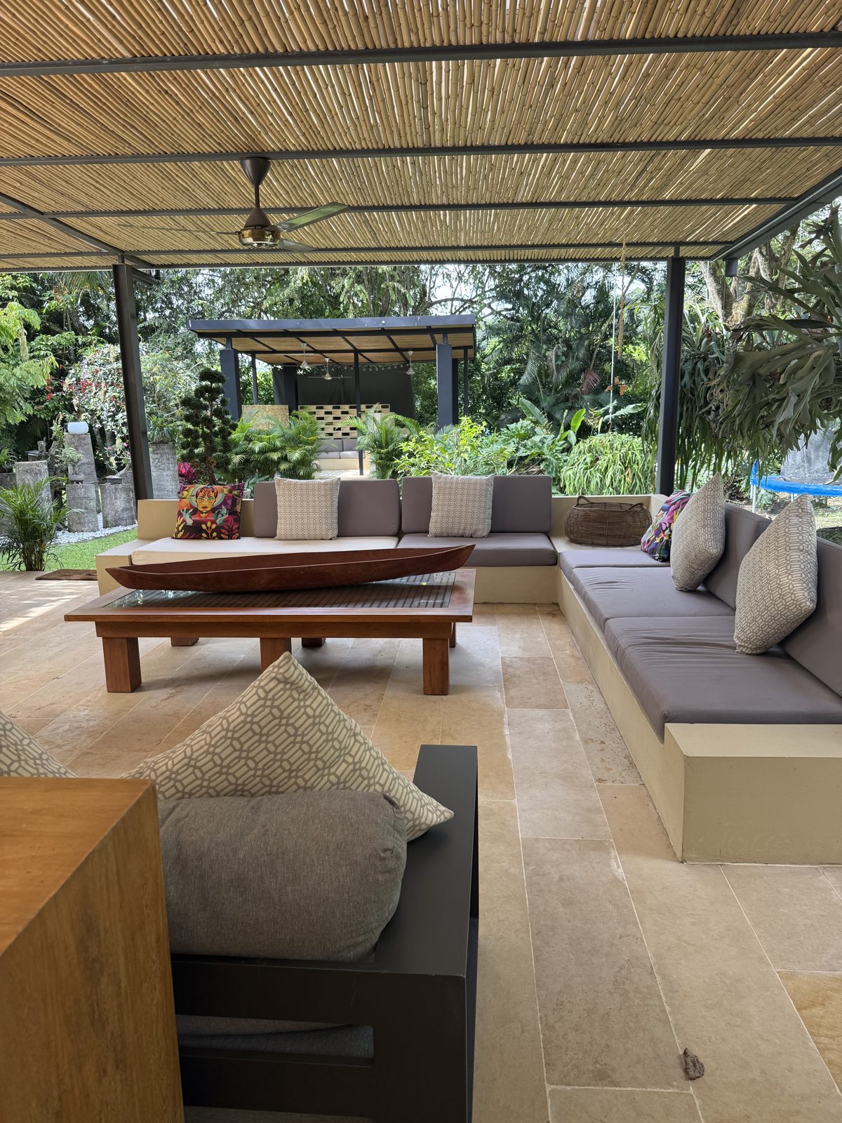 Terraza del retiro en Villeta